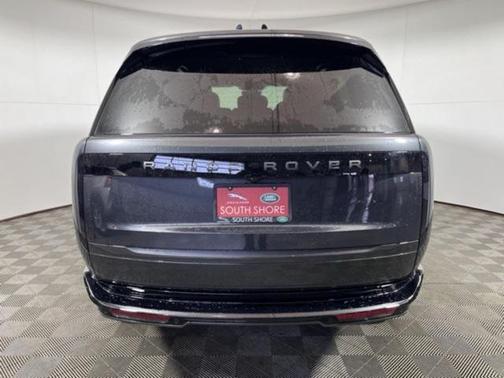 2025 Land Rover Range Rover P530 SE