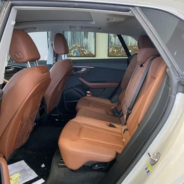 2020 Audi Q8 55 Premium Plus