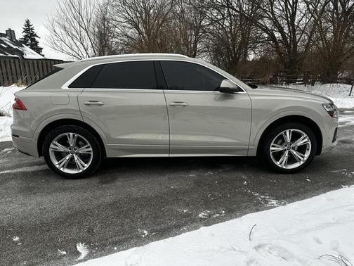 2020 Audi Q8 55 Premium Plus
