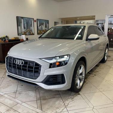 2020 Audi Q8 55 Premium Plus