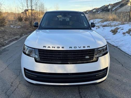 2025 Land Rover Range Rover P400 SE
