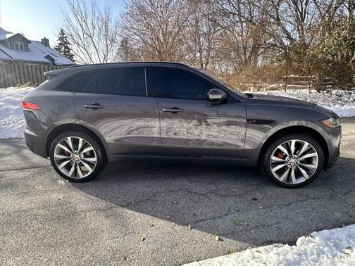 2017 Jaguar F-PACE S