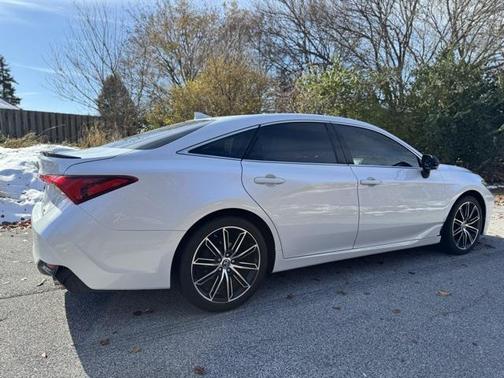 2019 Toyota Avalon XSE