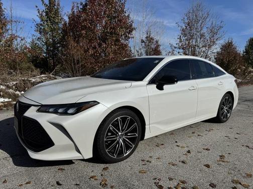 2019 Toyota Avalon XSE