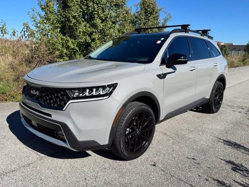 Wolf Gray 2022 Kia Sorento X-Line EX