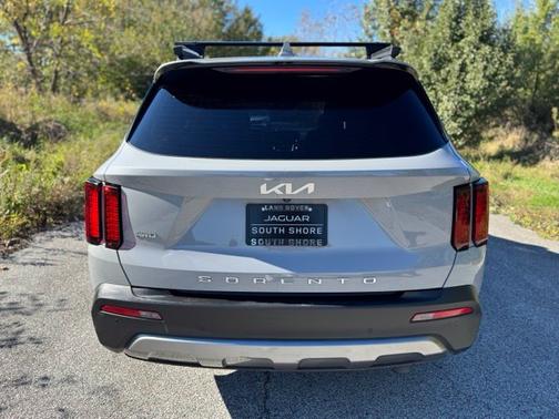 Wolf Gray 2022 Kia Sorento X-Line EX