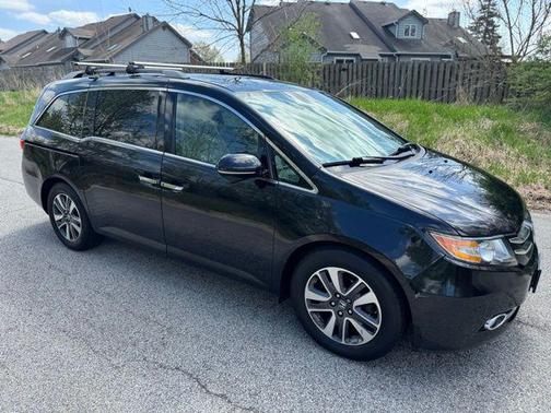 Crystal Black Pearl 2015 Honda Odyssey Touring