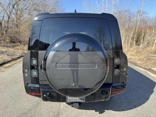 2026 Land Rover Defender P400 X-Dynamic SE