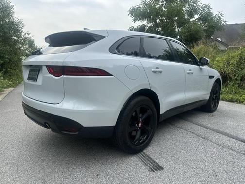2019 Jaguar F-PACE 25t Premium
