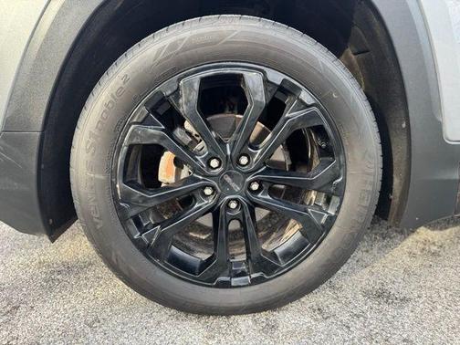 Satin Steel Metallic 2020 GMC Terrain SLE