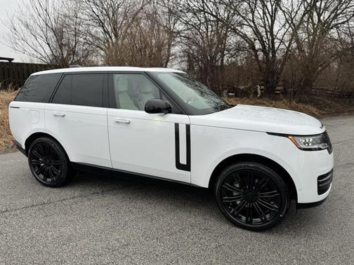 2026 Land Rover Range Rover P400 SE