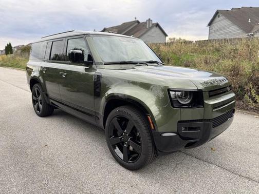 2026 Land Rover Defender X-Dynamic SE