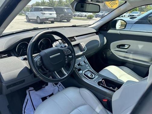 2019 Land Rover Range Rover Evoque SE