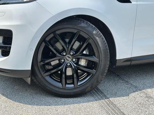 2023 Land Rover Range Rover Sport SE