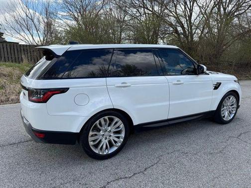 2021 Land Rover Range Rover Sport SE