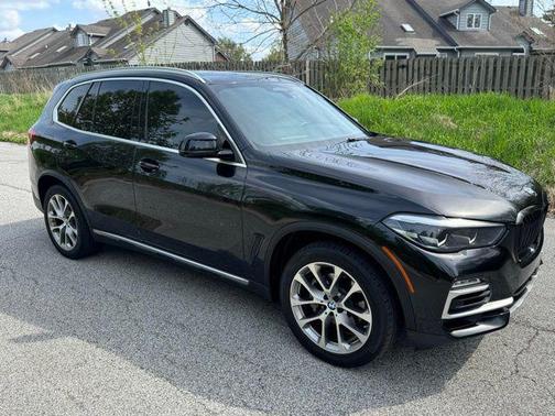 Black Sapphire Metallic 2019 BMW X5 xDrive40i