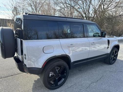 2026 Land Rover Defender P300 S