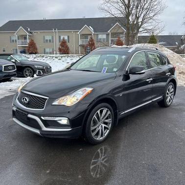 2017 INFINITI QX50 Base