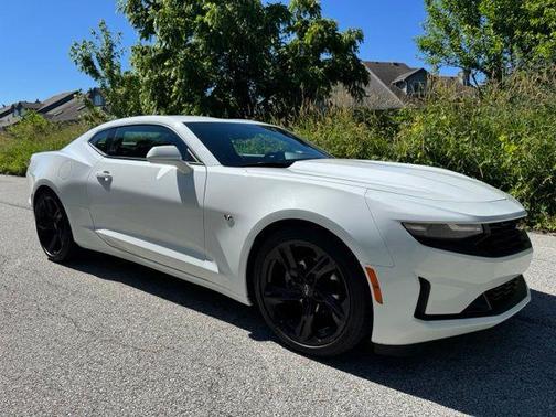 Summit White 2023 Chevrolet Camaro 1LT