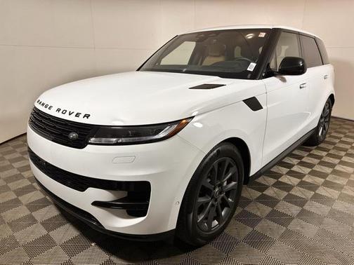 2025 Land Rover Range Rover Sport SE