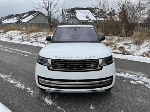 2023 Land Rover Range Rover P530 SE
