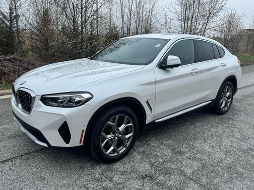 2022 BMW X4 xDrive30i
