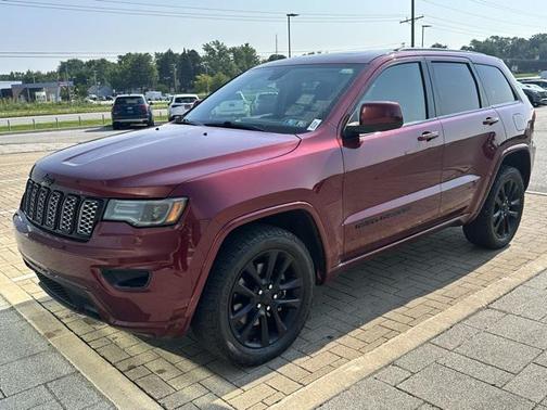 2021 Jeep Grand Cherokee Laredo