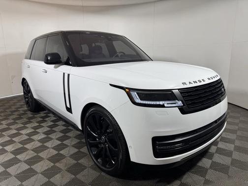 2023 Land Rover Range Rover P400 SE