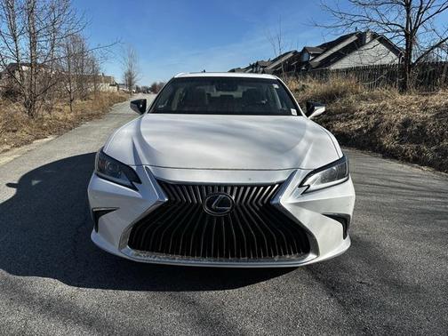 2019 Lexus ES 350 Base