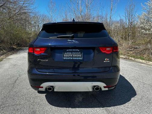 Dark Sapphire Metallic 2017 Jaguar F-PACE S
