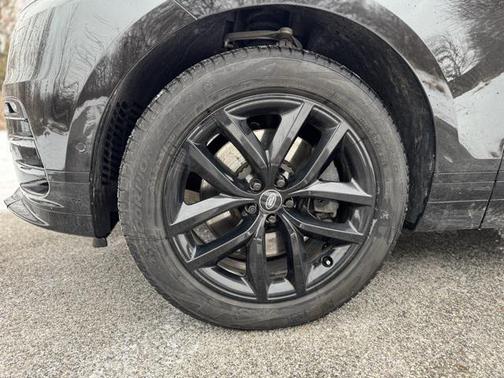 2024 Land Rover Range Rover Velar P400 Dynamic SE