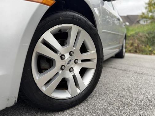 2006 Ford Fusion SEL