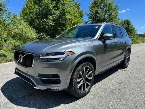 Osmium Grey Metallic 2017 Volvo XC90 T6 Momentum