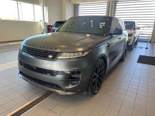 2024 Land Rover Range Rover Sport SE