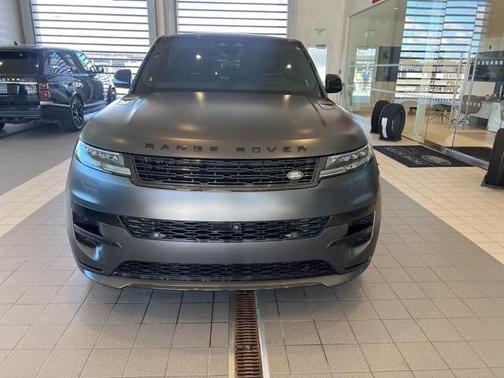 2024 Land Rover Range Rover Sport SE