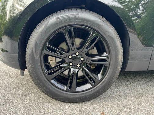 Santorini Black Metallic 2023 Land Rover Range Rover Velar P250 S