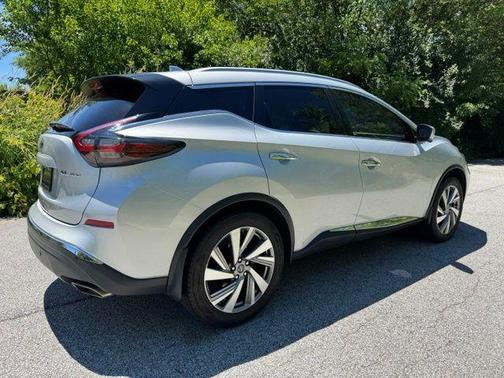Brilliant Silver Metallic 2019 Nissan Murano SL