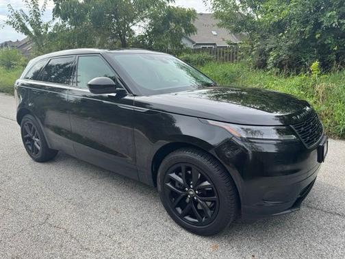 Santorini Black Metallic 2024 Land Rover Range Rover Velar P250 S