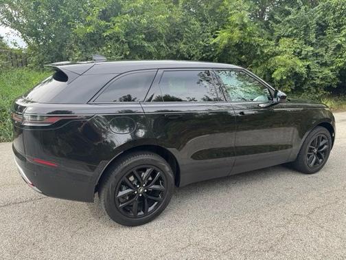 Santorini Black Metallic 2024 Land Rover Range Rover Velar P250 S