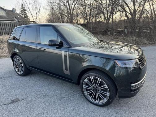 2026 Land Rover Range Rover P400 SE