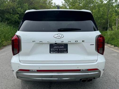 Hyper White 2023 Hyundai PALISADE Calligraphy