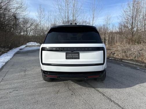 2026 Land Rover Range Rover P400 SE