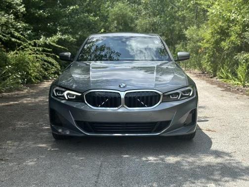 2024 BMW 330 i xDrive
