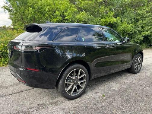 Santorini Black 2026 Land Rover Range Rover Velar