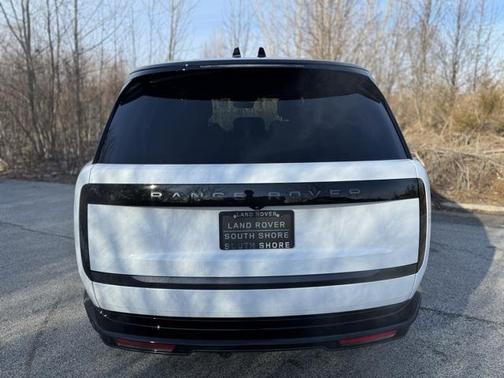 2026 Land Rover Range Rover P400 SE