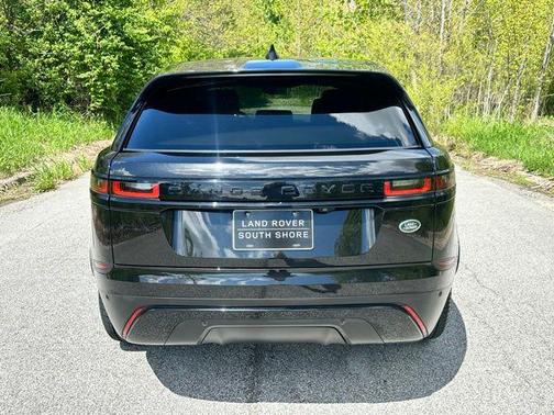 Santorini Black Metallic 2023 Land Rover Range Rover Velar P250 S