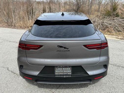 Eiger Gray Metallic 2024 Jaguar I-PACE HSE