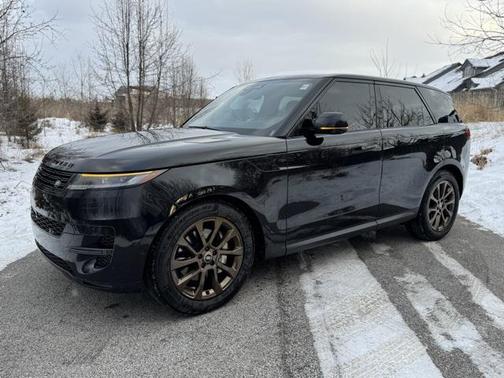2025 Land Rover Range Rover Sport SE