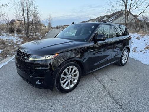 2025 Land Rover Range Rover Sport SE