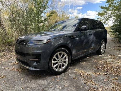2025 Land Rover Range Rover Sport SE